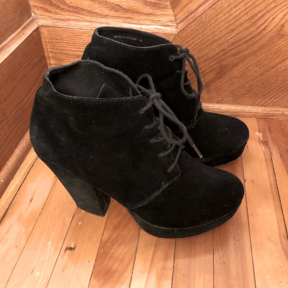KURT GEIGER suede booties - Picture 1 of 8